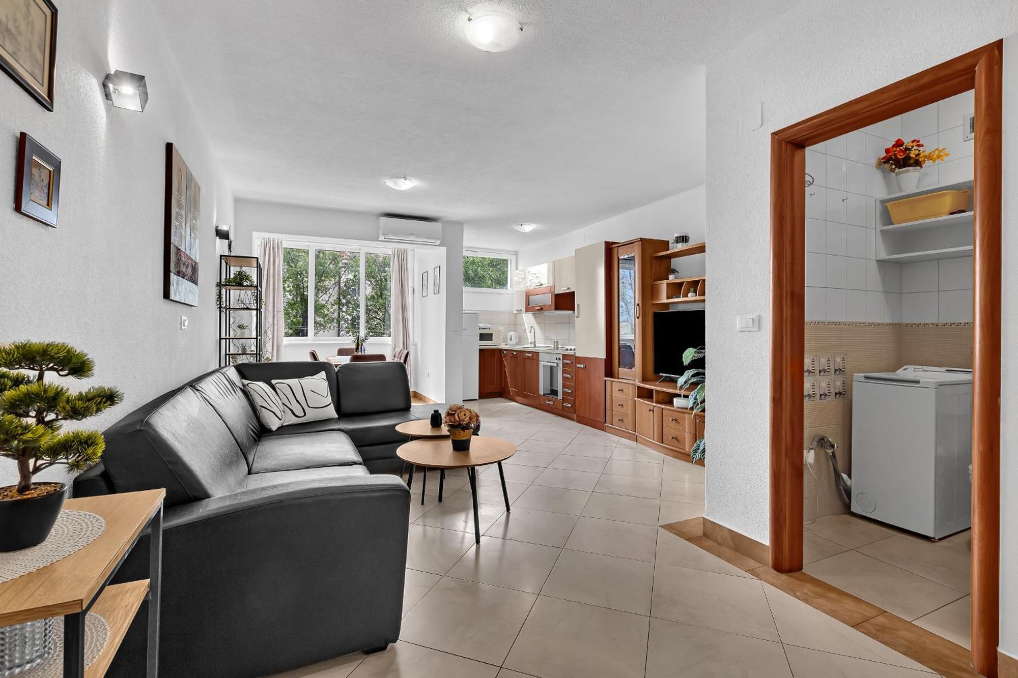Apartment Lov&Mar With Parking Makarska Exterior foto